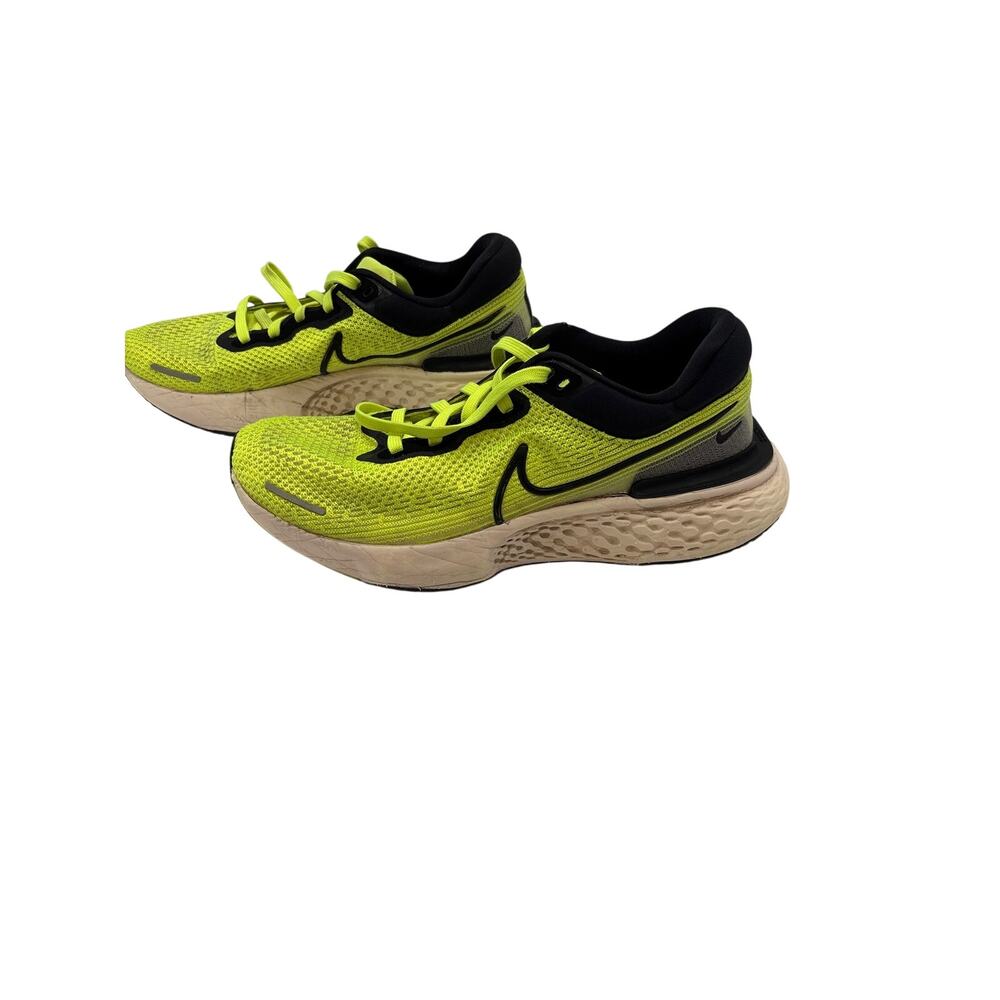 Nike ZoomX Invincible Run Flyknit Men’s 10.5 Volt Black CT2228-700 Running